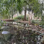 Domaine De Chantemerles
