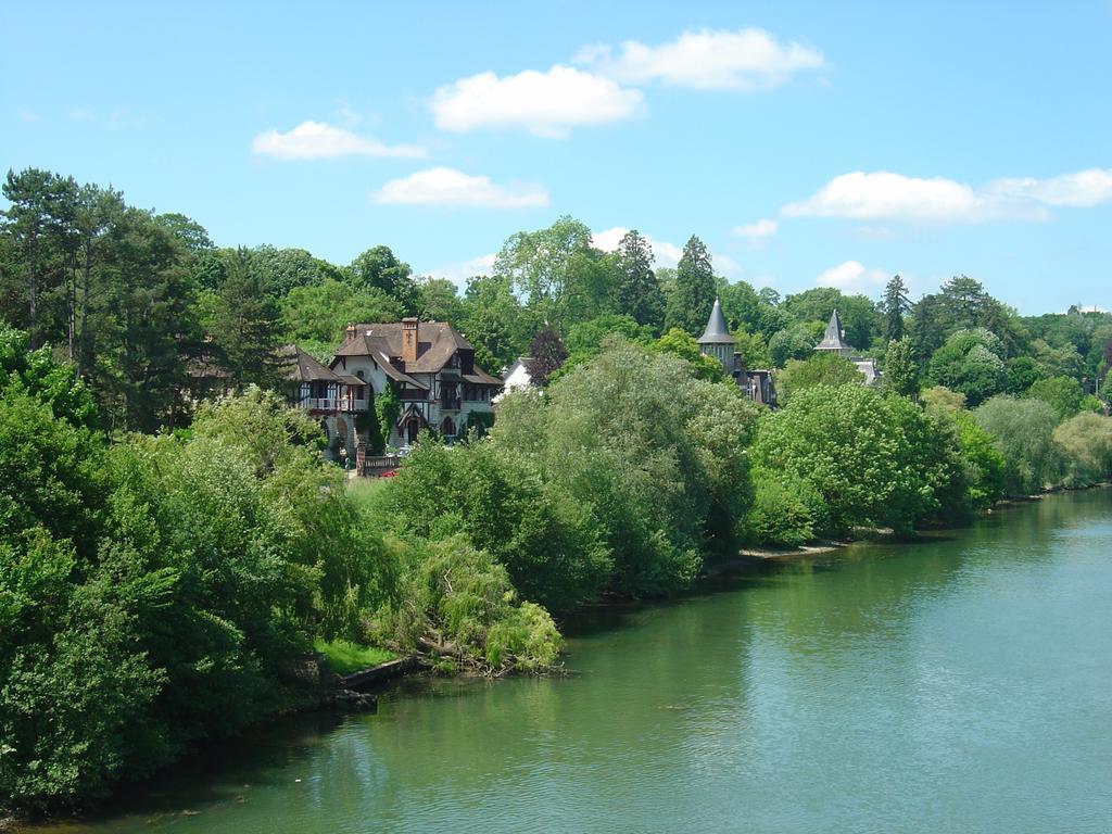Domaine De Chantemerles Ferienhaus *